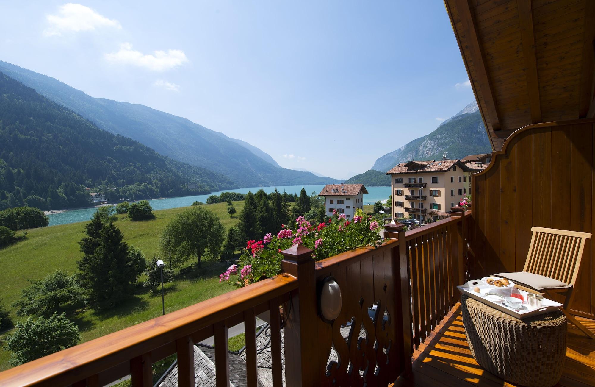 Hotel Du Lac Molveno Esterno foto